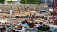 21.05.15 - Aufbau der Stahlbewehrung fr die Streifenfundamente.