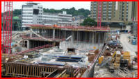 16.07.16 -  Am Parkhaus wurde ein weiteres teil der Decke gegossen.