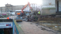 13.01.15 - Die alte Treppe wird rckgebaut.