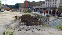31.07.15 -  Der alte Tunnelzugang wird nun  zugeschttet.