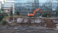 20.01.15 -Die Betonfahrbahn wird zerlegt.