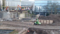 18.02.15 - Das alte Brckenlager der Busrampe wird zerlegt.