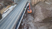30.07.15 - An der Westseite wird noch am Enfernen der alten Fundamente gearbeitet.
