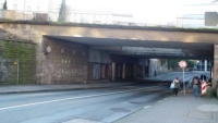 13.01.15 - Brcke Sdstrae. Die Werbetafeln an der linken Seiten wurden bereits entfernt.Blick vom Islandufer
