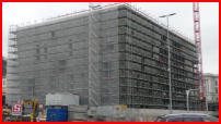09.01.2017 - das Gerst ist schon lnger komplett. Blick von der Morianstr.