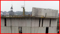 21.10.16 - In der fnften Etage stehen die ertsen Wandelemente an der Ostwand