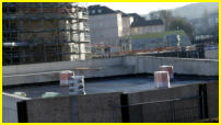 14.02.17 - Am Vorplatz oben haben nun die Isolierarbeiten bekonnen.