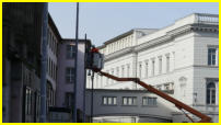 15.03.2018 - Die neuen Lampen werden eingebaut.