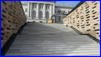 26.03.2018 - Die Treppe ist fast fertig.