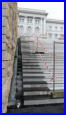05.04.2018 - An der Treppe wird nun an der Elektrik gearbeitet.