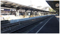 23.02.2018 - Die Bahnsteigkanten sind nun in diesem Abschnitt eingebaut.