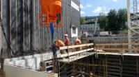21.07.17 - Diese Zwischenwand wird gerade gegossen.