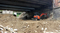 05.09.17 - Am Rckbau des alten Tunnelwand wird immer noch gearbeietet.