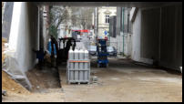 04.02.2019 - Vorbereitende Arbeiten fr den Bordsteinkanteneinbau.