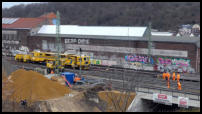 08.02.2019 - Eine Gleisstopfmaschine ist auch schon da. Typ: 09-32 CSM