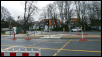 14.12.2020 - Oberbergische Straße - Ecke Wettiner Str. - Hier ist noch alles gesperrt.