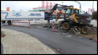 16.11.2020 - Heinz-Fangmann-Str. - Nun  wrd die restliche Fahrbahn erneuert