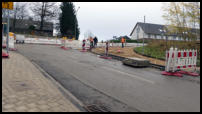 24.11.2020 - Schliemannweg - Ecke Heinz-Fangmann-Str. -  - Die Pflasterung hat begonnen.