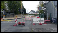 12.10.2020 - Der Bürgersteig wurde nun gespeert.