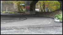 27.10.2020 - Rechts wurde der erste Gusasphalt eingebaut.