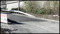 05.11.2020 - Ein Teilstück wurde mit Gussasphalt versehen. Auch die Leitbleche wurden aufgebaut.