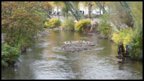 26.10.2020 - Die Insel wurde noch mit Bodenaushub aufgefüllt.