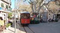 20-03-2011  TW 24  Plaza de la Constitucio in Richtung  Hst Mercat