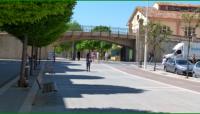 am Haltepunkt Jacint Verdaguer und Eingang zum Park