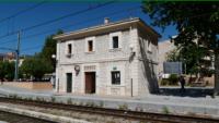 07-05-2012 Llosetta Bahnhofsgebude