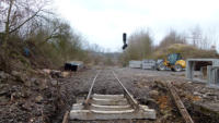 13.04.2013 - Nur wenige Meter weiter steht dieses alte Einfahrtsignal