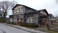 13.04.2013 - Bahnhof Varresbeck -Straenseite