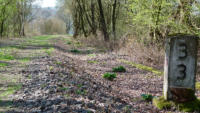 18.04.13 - ein Blick zurck am Kilometerstein 3,3