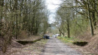 18.04.13 - 200meter weiter - Hier endet der Blick vom Haltepunkt zum rsprngliche Bahnsteig.