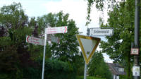 06.07.2016 - kommen wir nun an der B224 an. Hier Endet die Wanderung.