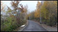 26.11.2019 -  Zugang Grundstraße - Die Lampenmasten stehen nun.